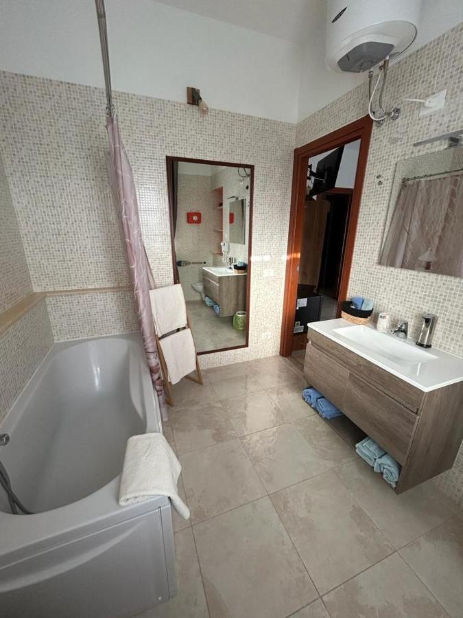 Triangolo Delle Bermuda B&B Termoli Eksteriør bilde